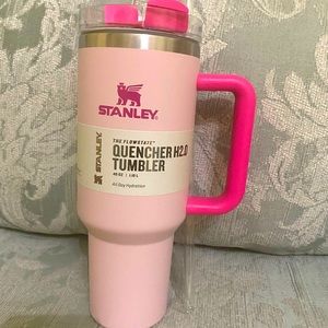 Stanley Cup Tumbler Mug 40 oz